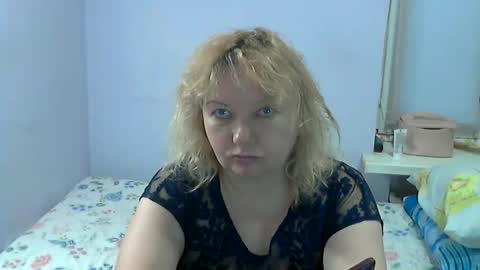 queen_jane8 online show from June 8, 11:22 am