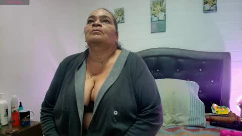 VickyBoobss online show from May 10, 12:55 pm