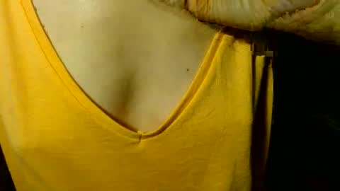 queenoftenderness online show from June 11, 10:08 pm