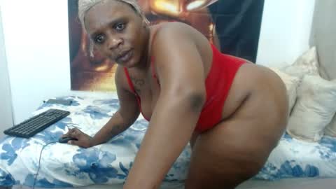 queenteex6993 online show from June 27, 5:30 pm