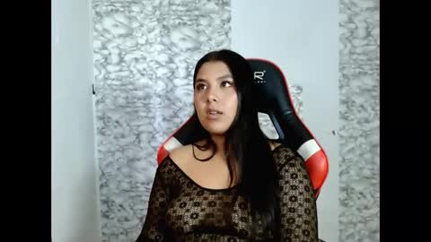 rachel_sky1 online show from May 25, 6:47 pm