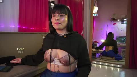 rachellk online show from July 2, 8:41 am