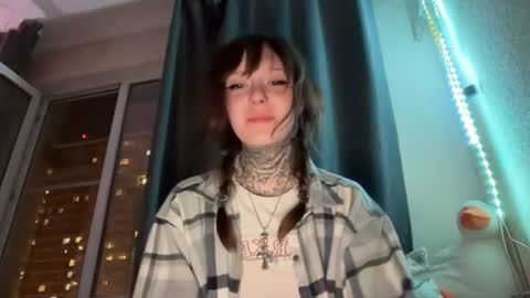 raven_armor online show from July 25, 5:44 pm