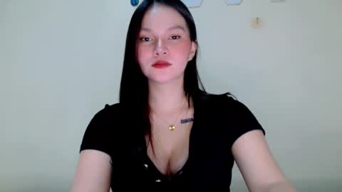 Rei online show from May 28, 2:48 pm