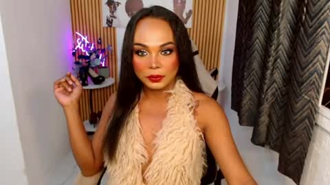 rhianasollway69 online show from July 16, 11:17 pm