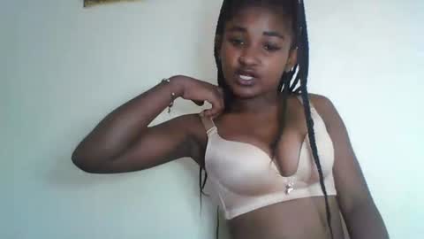 rhoanna online show from July 8, 7:39 pm