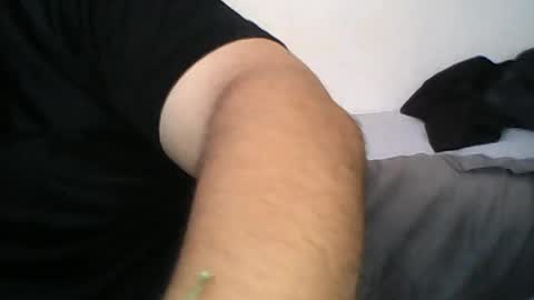 ricardojac651495 online show from June 22, 10:23 am
