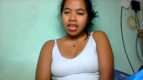 rinah856024 online show from July 2, 4:39 am