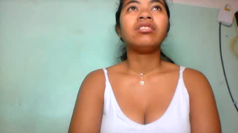 rinah856024 online show from July 3, 4:50 am