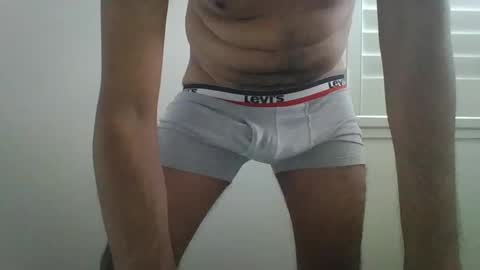 rishavb1991 online show from May 26, 5:13 am