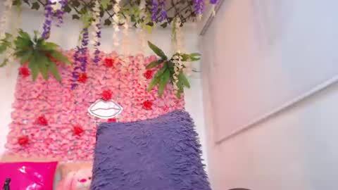 Risitos De Oro online show from June 13, 2:27 pm