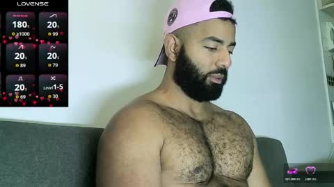 SebasRoa online show from May 5, 4:46 pm