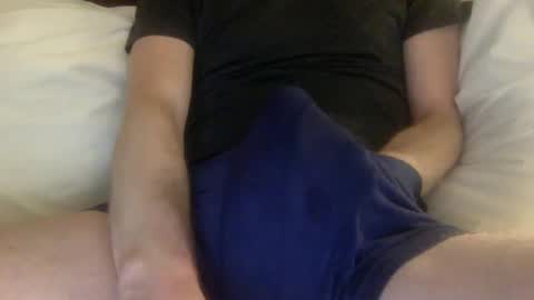 robbiekeane_19882 online show from June 2, 12:45 am