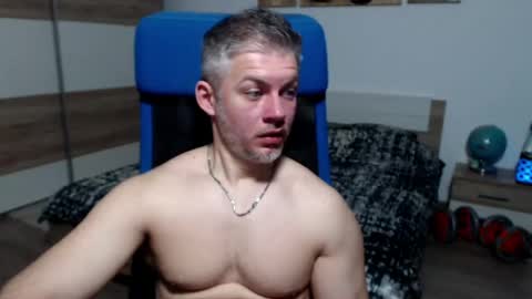 robbyshawz online show from May 5, 6:30 am