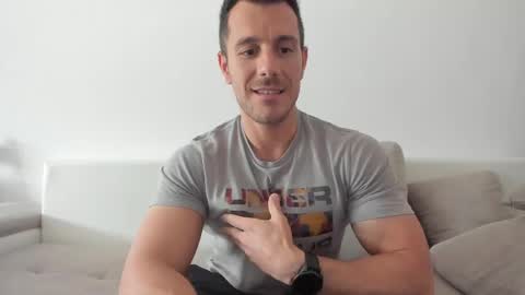 roberto4ever online show from May 12, 12:03 pm