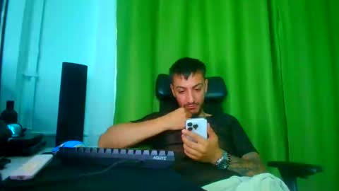 romaniamaster1 online show from June 5, 5:46 am