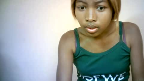 rominah_20 online show from July 22, 8:16 am
