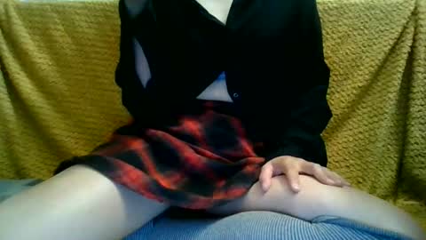 rosecroixx online show from July 15, 6:45 pm