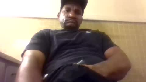 Roshun Haynes online show from May 5, 4:52 am