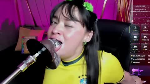 rosie_jhons online show from June 20, 9:26 am