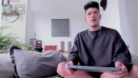 Ryan online show from May 31, 7:59 pm