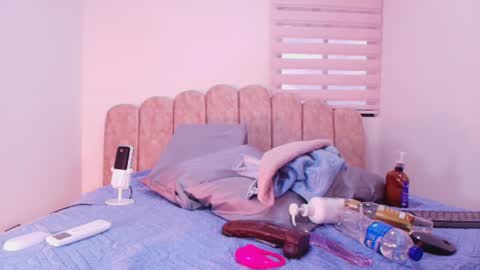 s_sofia_ online show from June 20, 7:20 pm