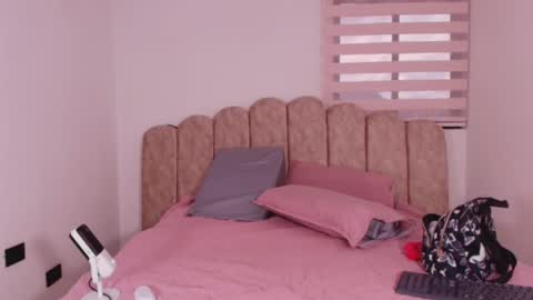 s_sofia_ online show from June 5, 7:19 pm