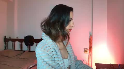 Sindy Scott online show from July 20, 6:20 pm