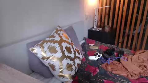 sam_skywalker online show from July 23, 9:29 am
