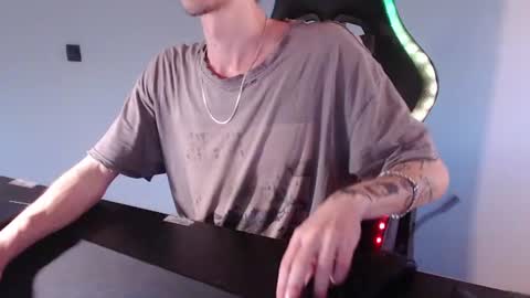 sam_skywalker online show from July 6, 3:03 pm