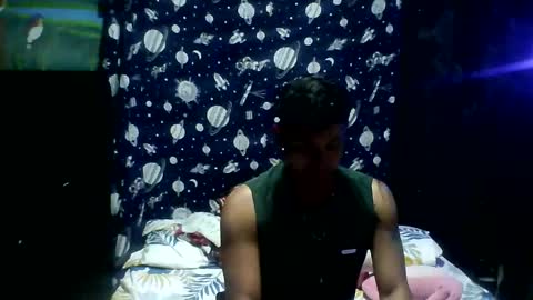 sams444386 online show from June 5, 6:08 am