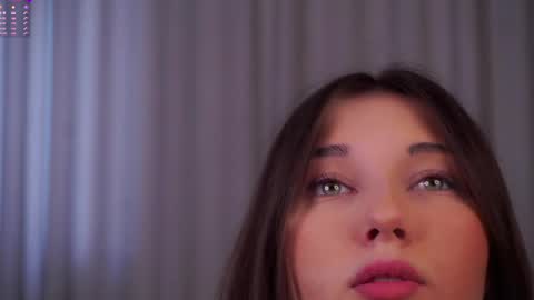 Isabel but you can call me Bella online show from May 29, 2:31 am