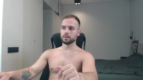 DeAlex online show from June 21, 1:39 pm