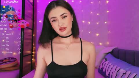 Sandy online show from May 29, 2:37 pm
