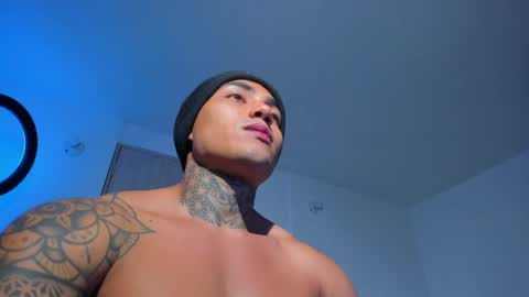 Santi Ferrer online show from May 8, 3:01 am
