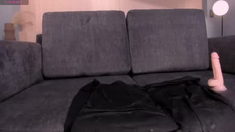 Saphira James online show from July 11, 7:56 am
