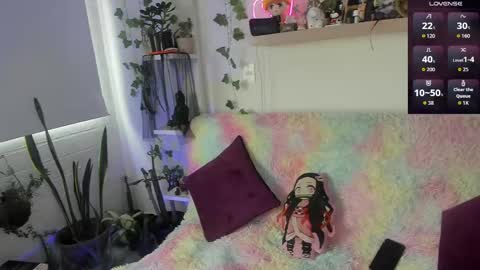 Sarah NEW ACCOUNT online show from June 2, 7:05 pm