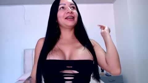 saraxxx 4u online show from July 28, 7:37 pm