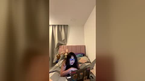 sashanova21 online show from July 14, 2:27 am