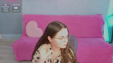 Sasha online show from June 9, 3:01 pm