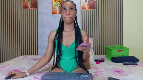 savory_pussy18 online show from July 3, 2:38 am