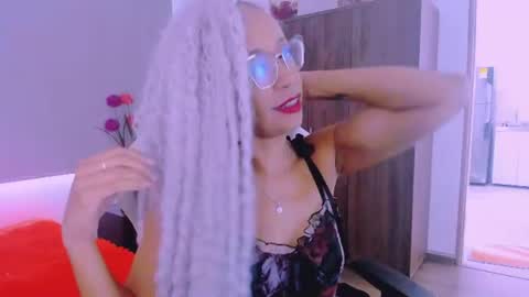 Scarlett online show from July 10, 8:46 pm