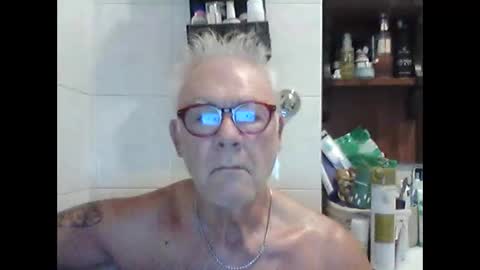 schizzodoro online show from September 17, 3:10 am