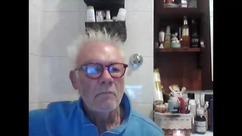 schizzodoro online show from October 4, 4:21 am