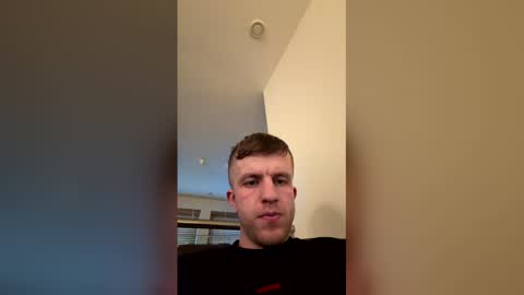 scottishguy220110 online show from February 7, 4:32 pm