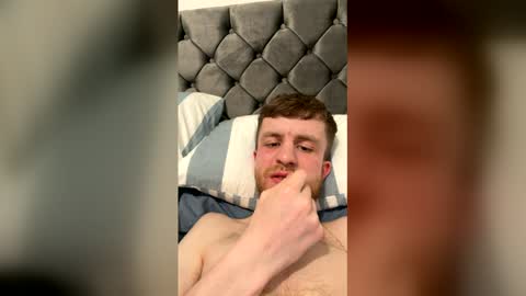 scottishguy220110 online show from June 8, 9:16 pm