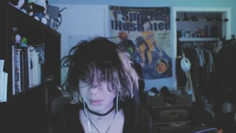 Moxie online show from June 22, 11:45 pm