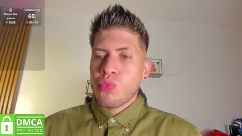 sebastian INDEPENDENT MODEL online show from May 18, 7:09 pm