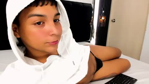 seductivo online show from July 26, 8:23 am