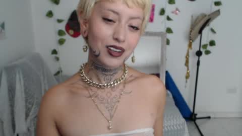 Ask me online show from June 2, 8:22 pm
